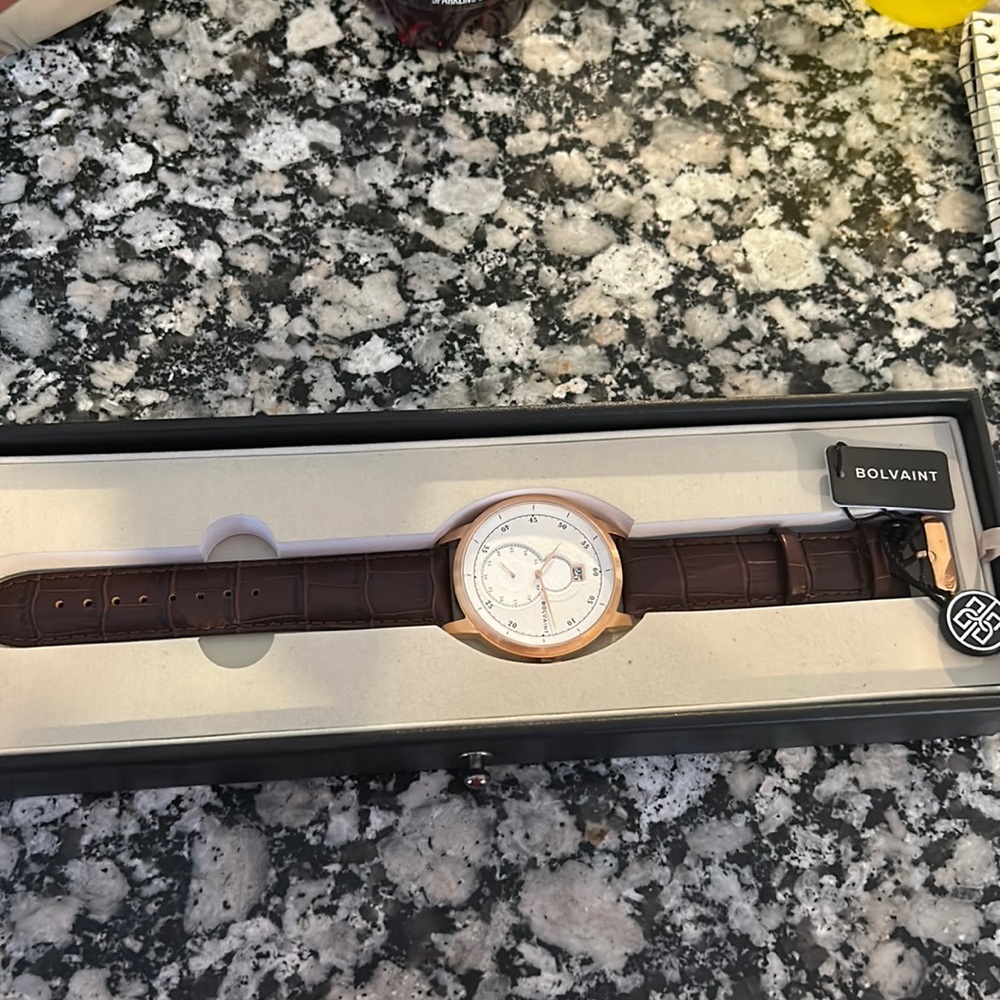 Bolvaint Mallory blanc -Men’swatch rose gold and brown strap